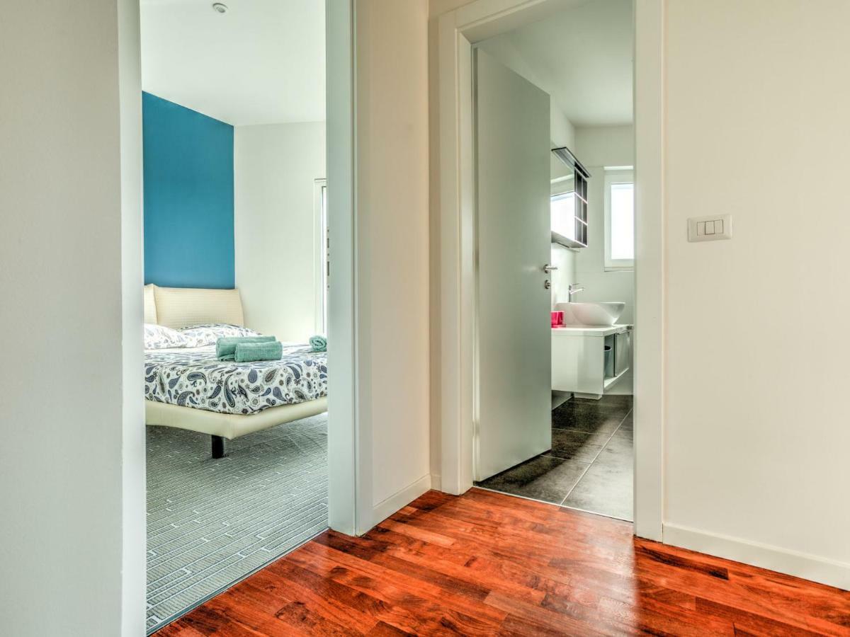 Apartment Karmen Lovrečica Buitenkant foto